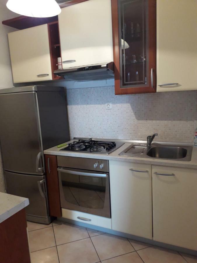 Apartmani Mara I Kata Omiš Buitenkant foto
