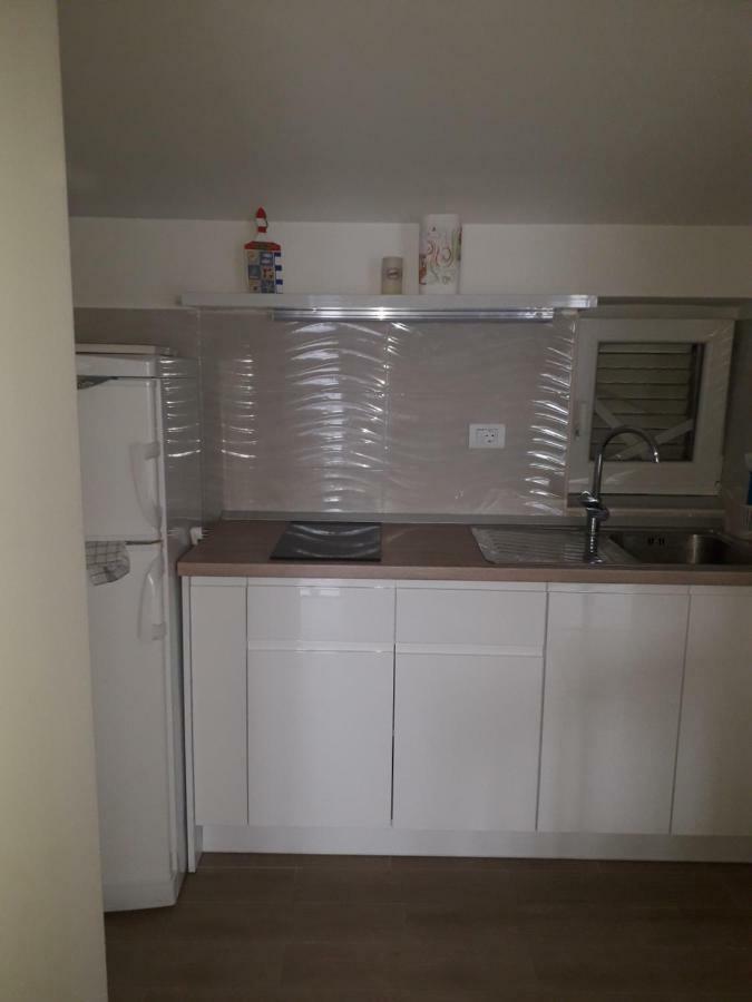 Apartmani Mara I Kata Omiš Buitenkant foto