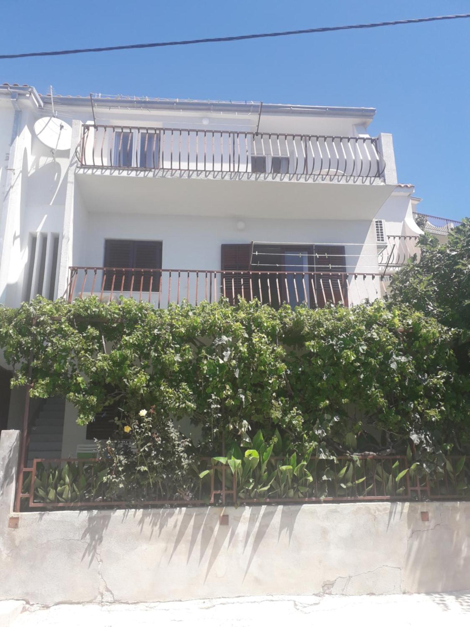 Apartmani Mara I Kata Omiš Buitenkant foto